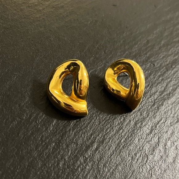 Maxine Denker Gold Tone Marked Statement Post Earrings - Picture 3 of 8